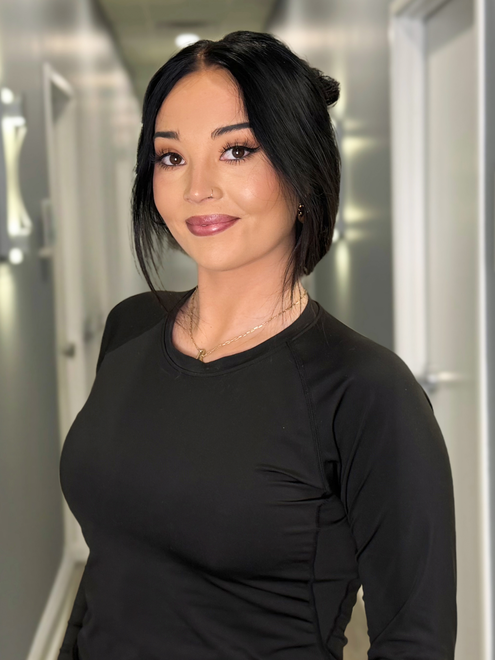 Samantha Kolano, Aesthetician