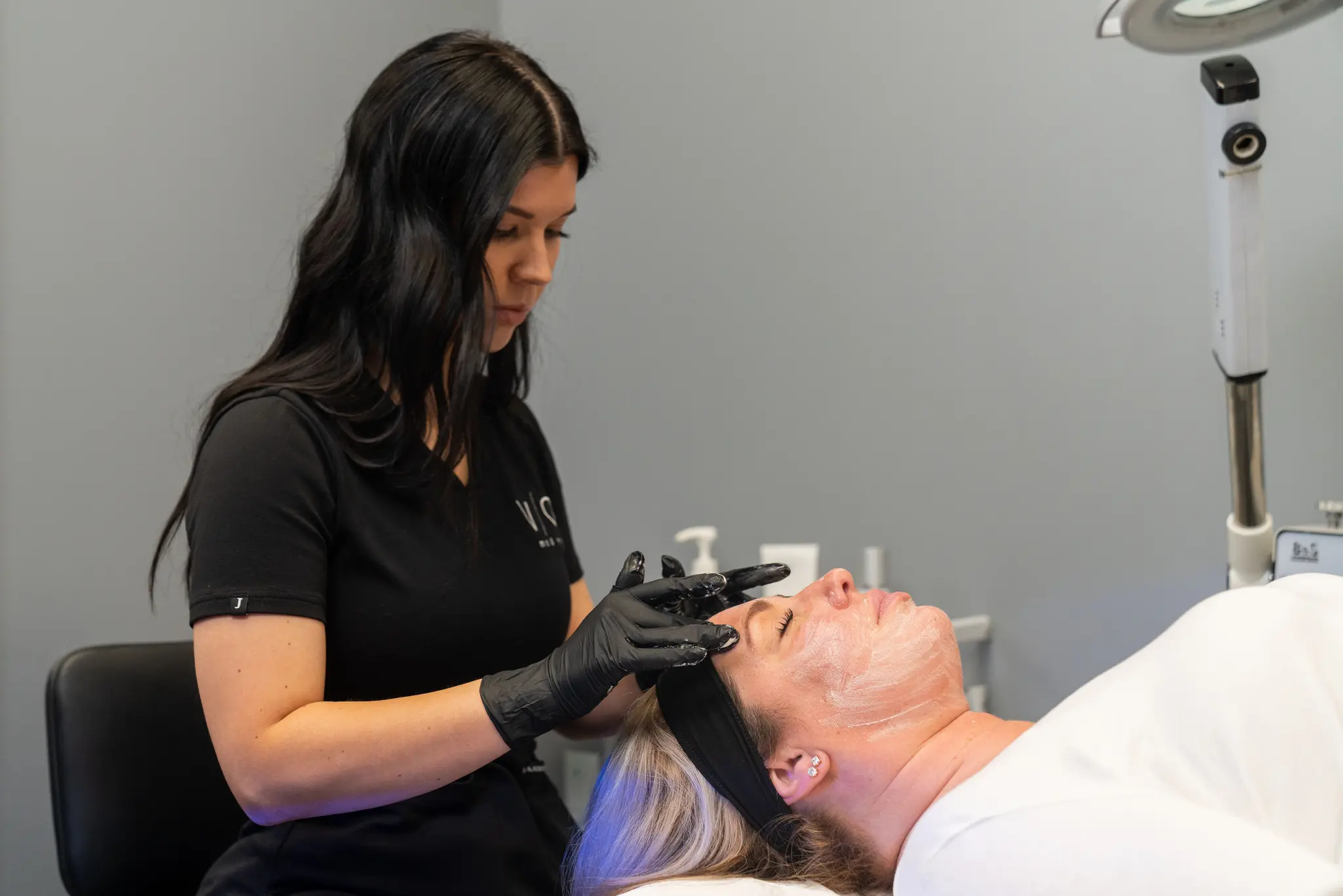 Woman receiving a Hydrafacial